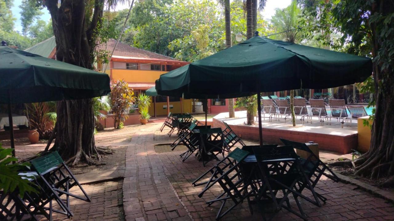 Boutique Hotel De La Fonte & Restaurant Puerto Iguazu Luaran gambar